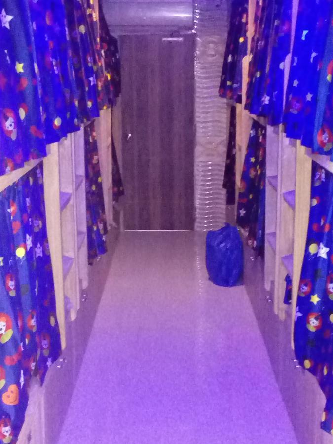 Delta Dormitory Bombaj Zewnętrze zdjęcie