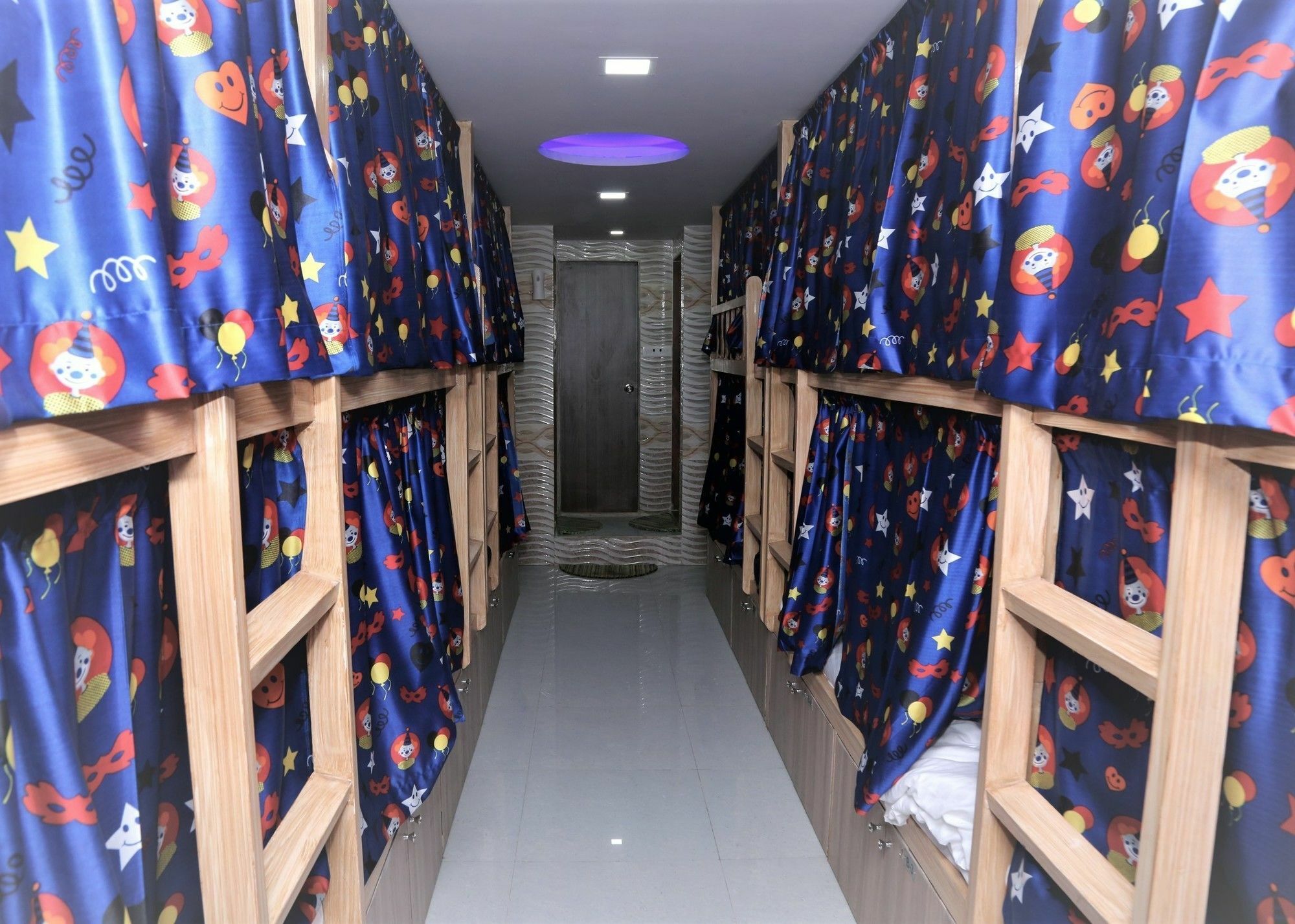 Delta Dormitory Bombaj Zewnętrze zdjęcie
